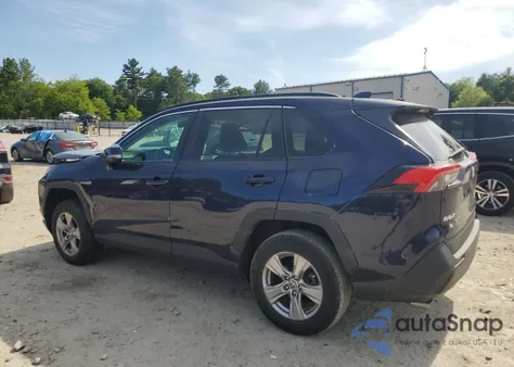 2022 Toyota Rav4 Xle z USA, uszkodzony, nr VIN 2T3P1RFV2NW275195